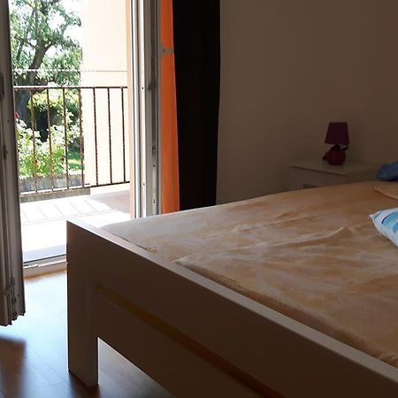 Apartment Ivan Пореч Екстериор снимка